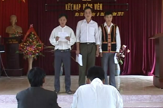 Mường chà kết nạp