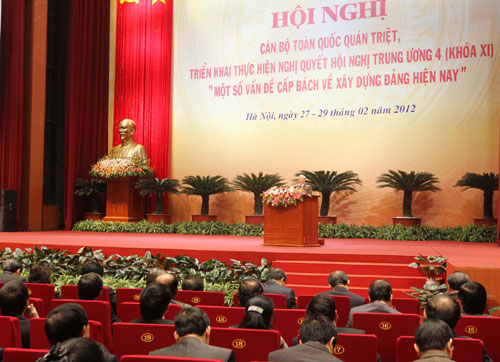 hoi nghi 4