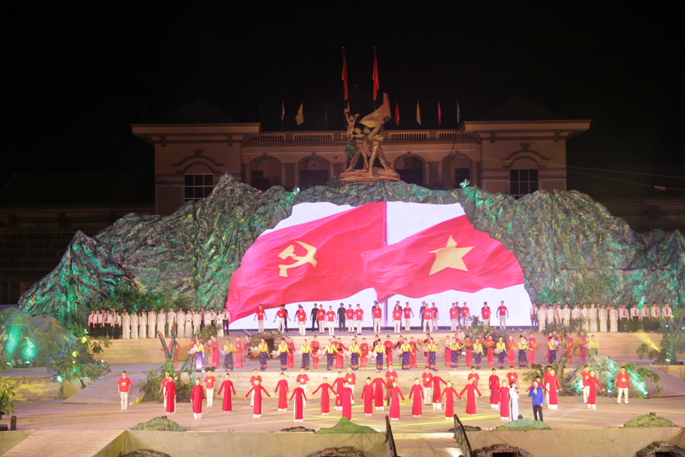 CT nghe thuat dac biet