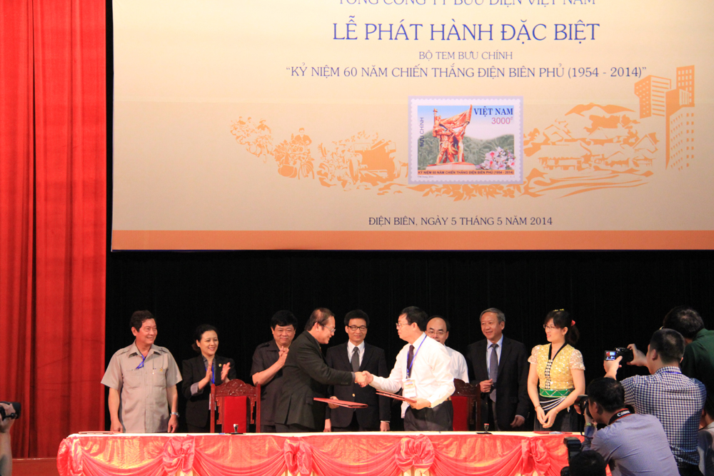 phat hanh tem