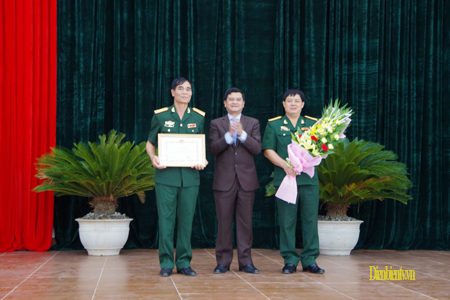 Đại biểu đến dự