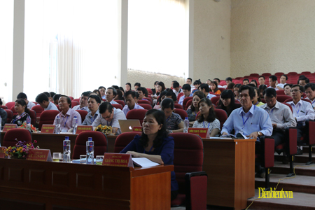 Đại biểu đến dự
