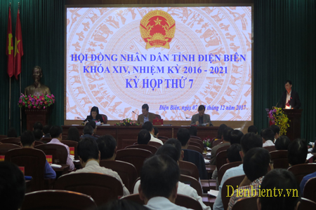 Toàn cảnh phiên chất vấn.
