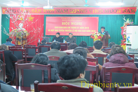 Toàn cảnh giao ban báo chí tháng 01/2018.