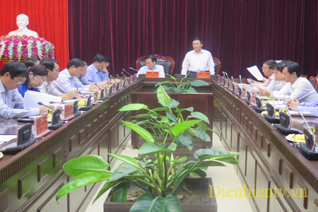 Toàn cảnh buổi làm việc.