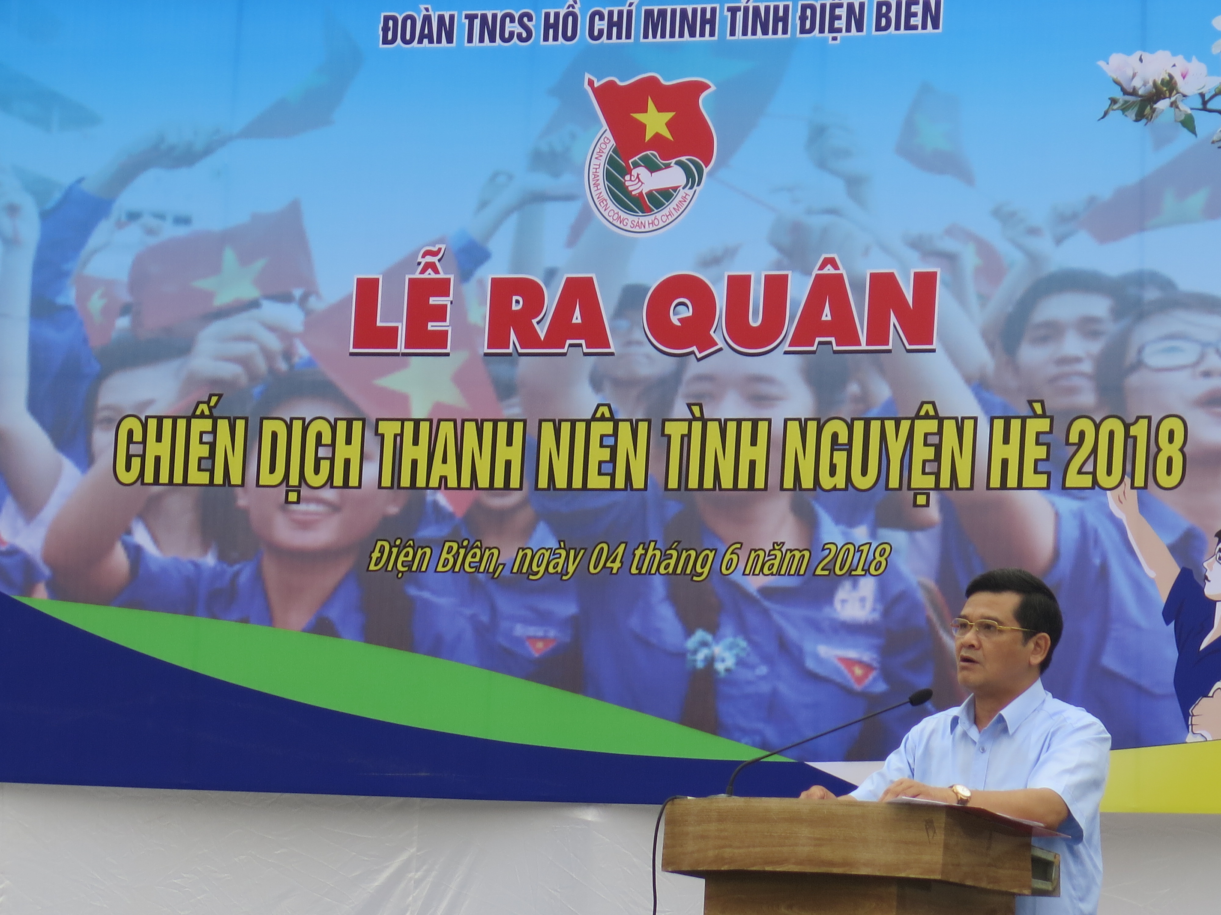 Quang cảnh Lễ ra quân
