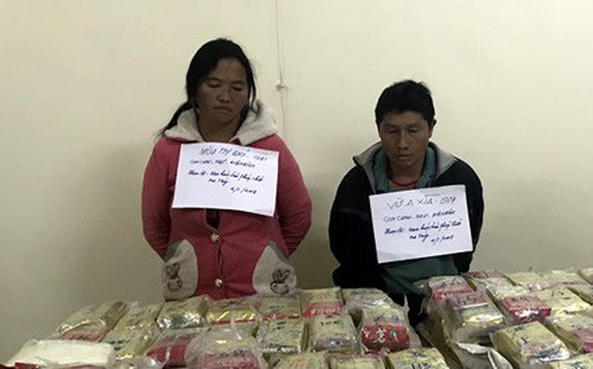 Hai đối tượng và tang vật 489 bánh heroinNgày 2/1/2018