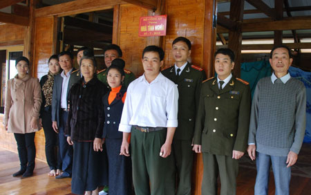 Công an tỉnh Điện Biên, Công an huyện Tuần Giáo đã làm lễ khánh thành ngôi nhà tình nghĩa cho đồng chí Đại úy Lò Văn Thoản, cán bộ Đội An ninh, Công an huyện Tuần Giáo