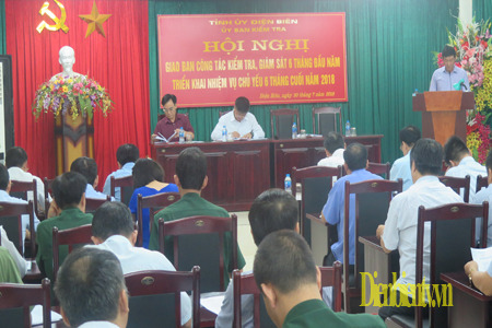 Quang cảnh hội nghị