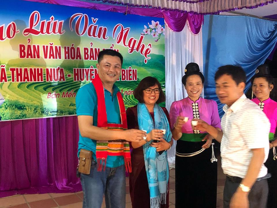 Khu du lịch Pha Đin Pass được xây dựng trên đèo Pha Đin từ năm 2016. Từ đó đến nay, nơi đây đã trở thành một điểm đến vô cùng hấp dẫn đối với du khách trong và ngoài tỉnh.