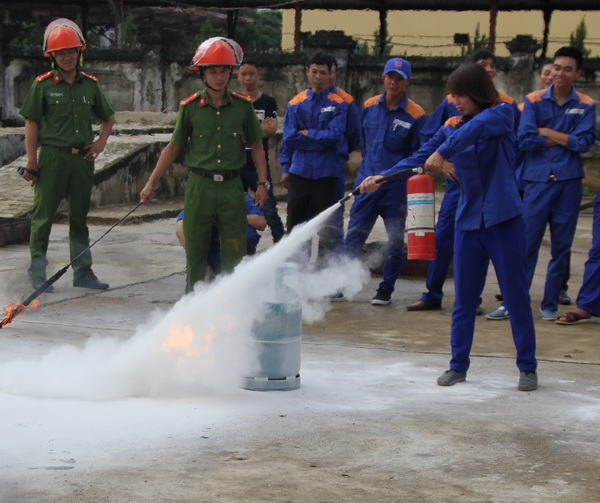 Petrolimexx Điện Biên Tập huấn nghiệp vụ phòng cháy, chữa cháy