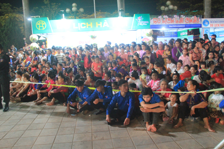 Chương trình văn nghệ đặc sắc trong đêm khai mạc