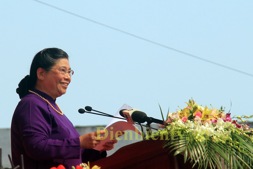 Đồng chí Tòng Thị Phóng