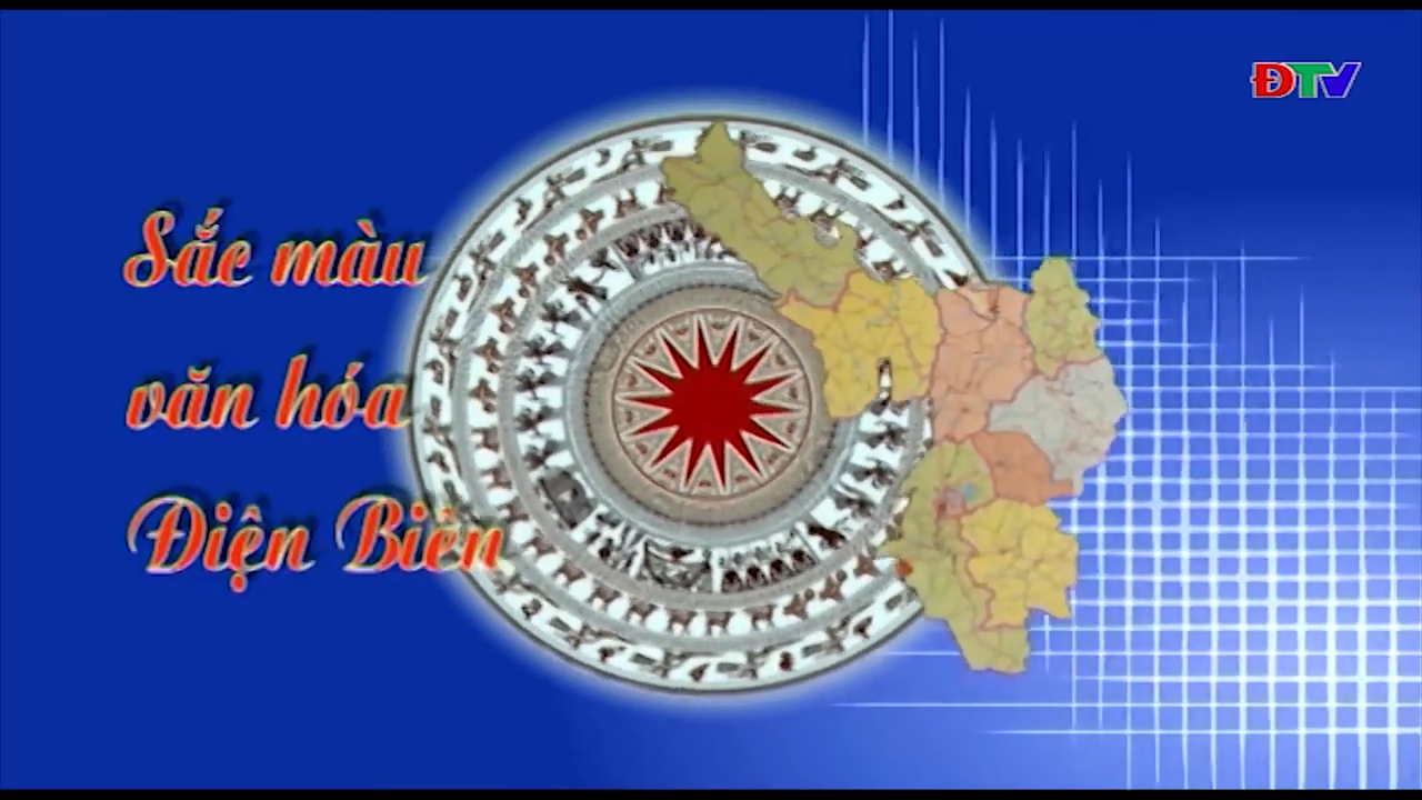 ĐỒNG BÀO LÀO NA SANG GIỮ NGHỀ DỆT THỦ CÔNG TRUYỀN THỐNG