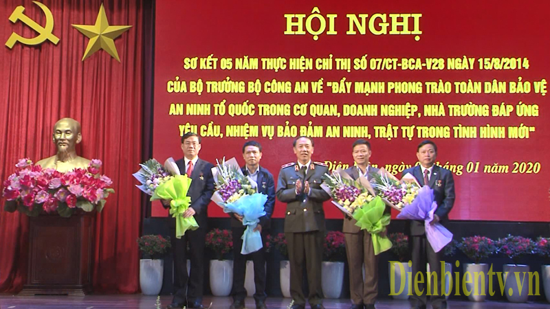 Hội nghị giao ban báo chí tháng 8/2019