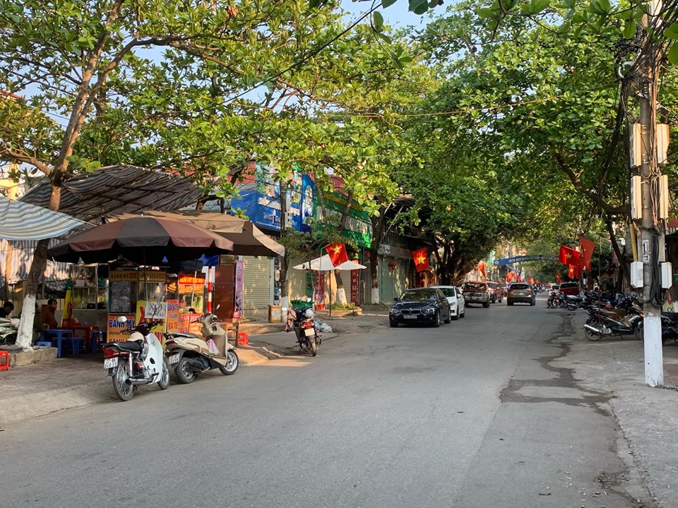 Đường 15m sáng mùng 2.