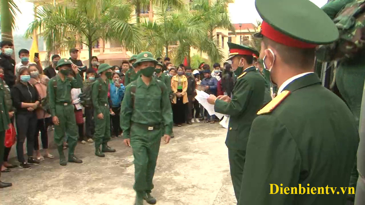 Đợt này, thị xã Mường Lay có 28 tân binh nhập ngũ.