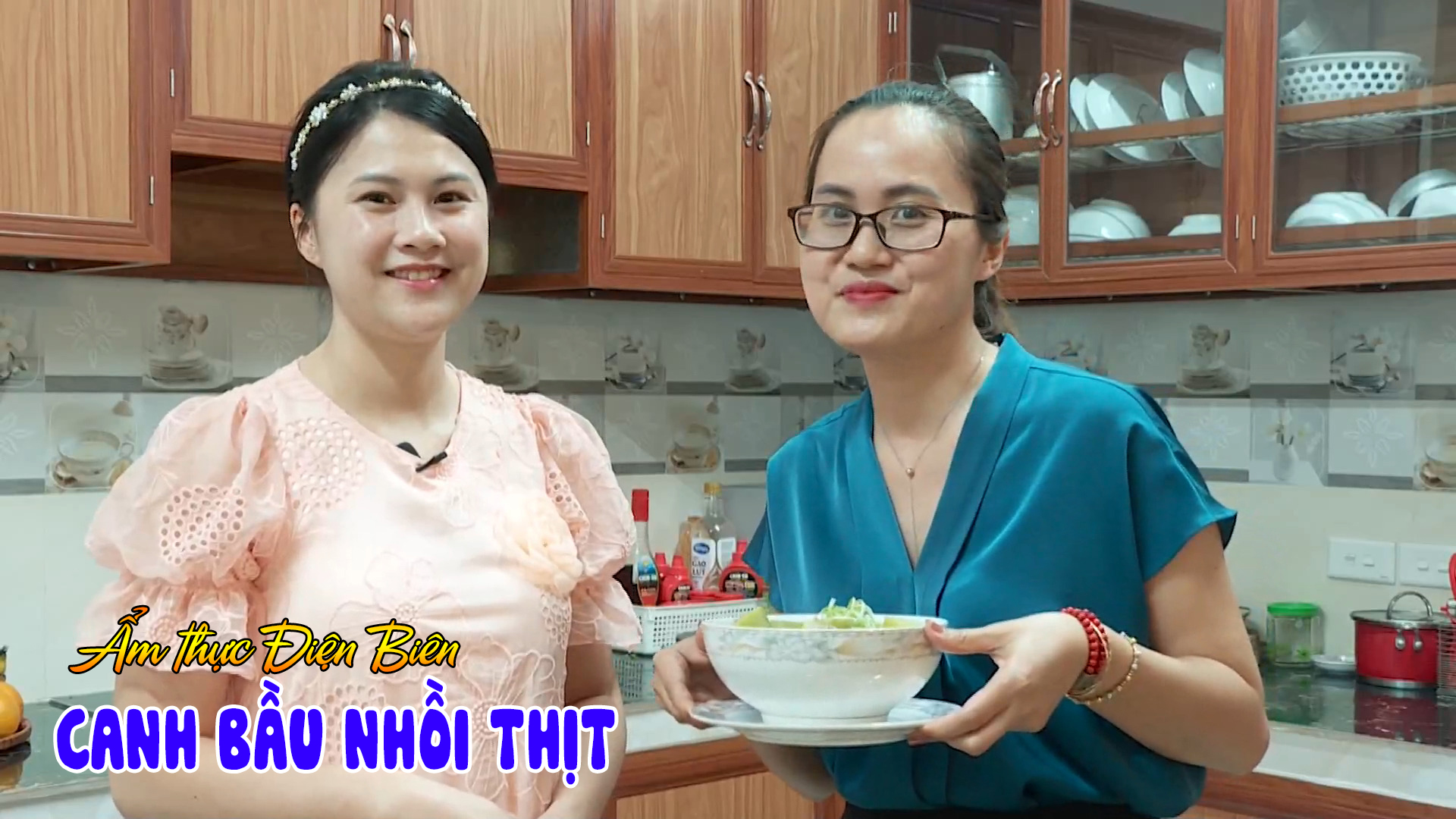 Canh bầu nhồi thịt