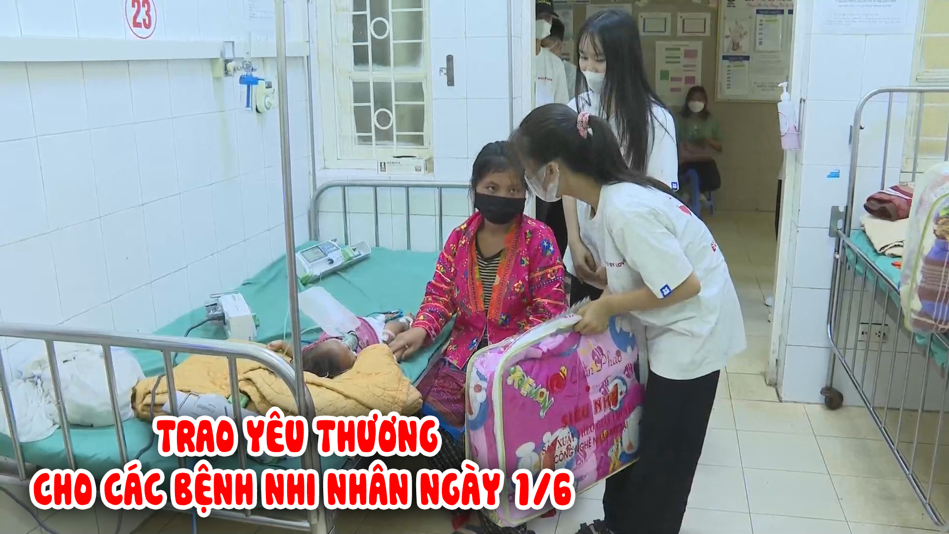 Trao yêu thương cho các bệnh nhi nhân ngày 1/6