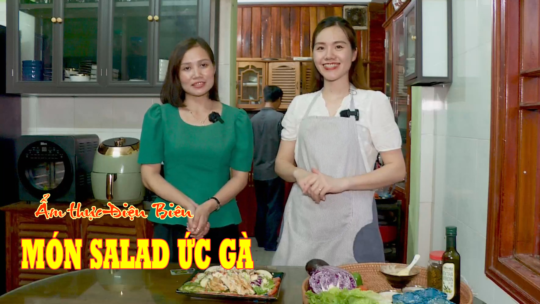 Món salad ức gà