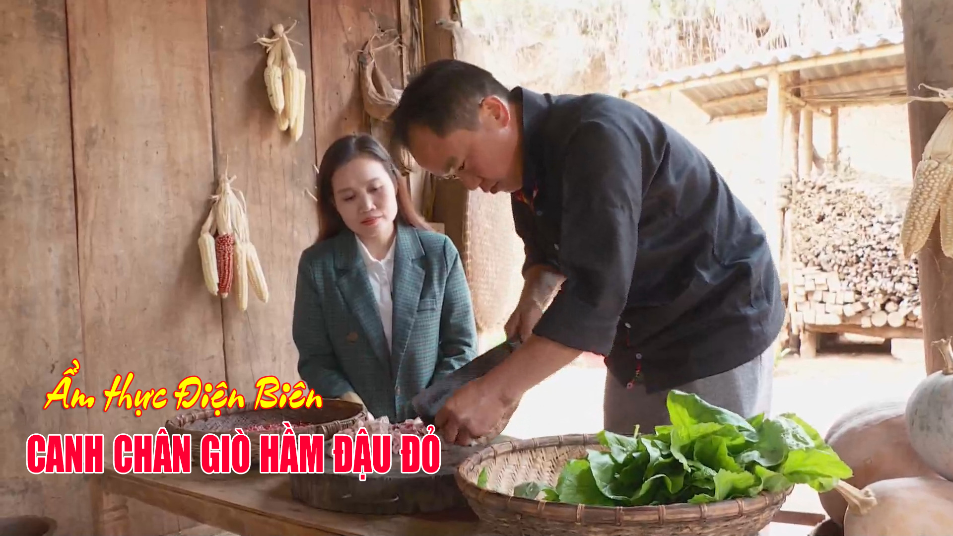 Canh chân giò hầm đậu đỏ